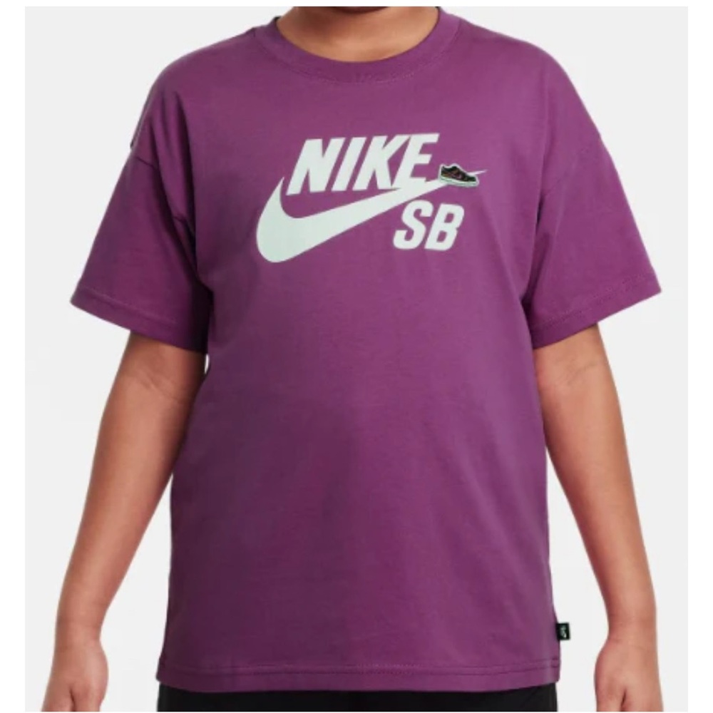 NIKE SB - SB ICON KIDS TEE | FUCHSIA